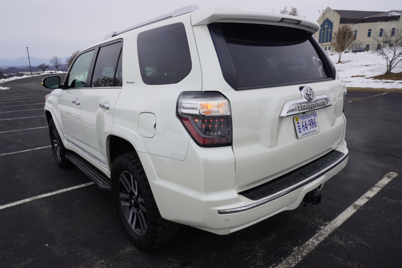 Toyota 4Runner Limited 4WD 2019