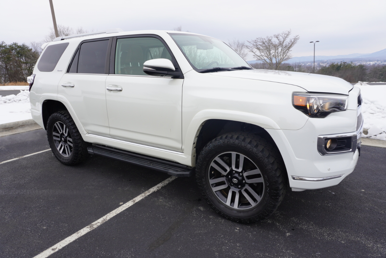 Toyota 4Runner Limited 4WD 2019