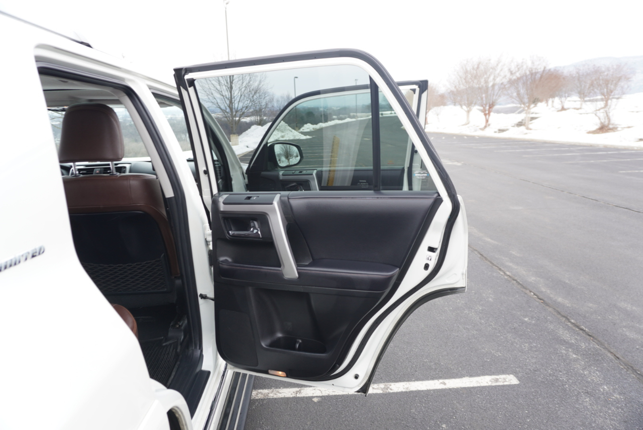 Toyota 4Runner Limited 4WD 2019