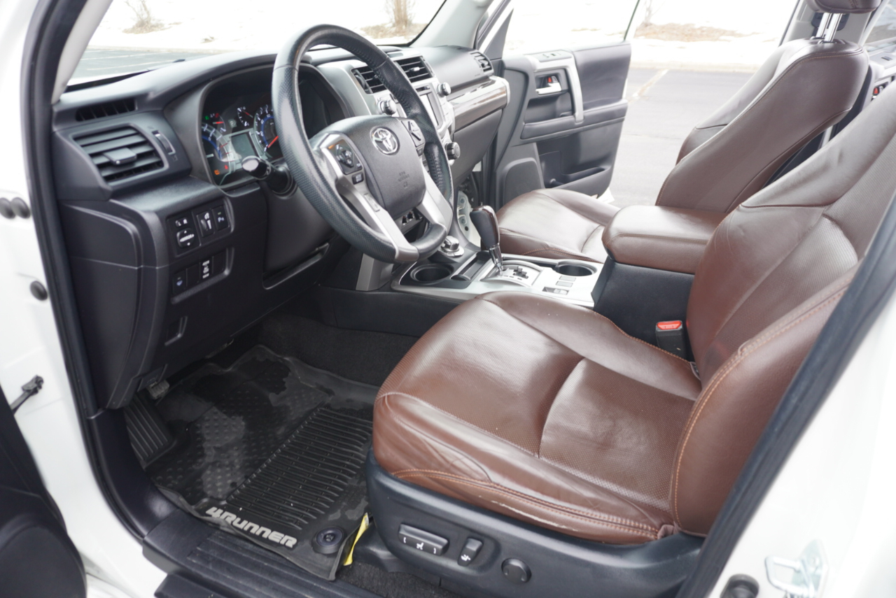 Toyota 4Runner Limited 4WD 2019