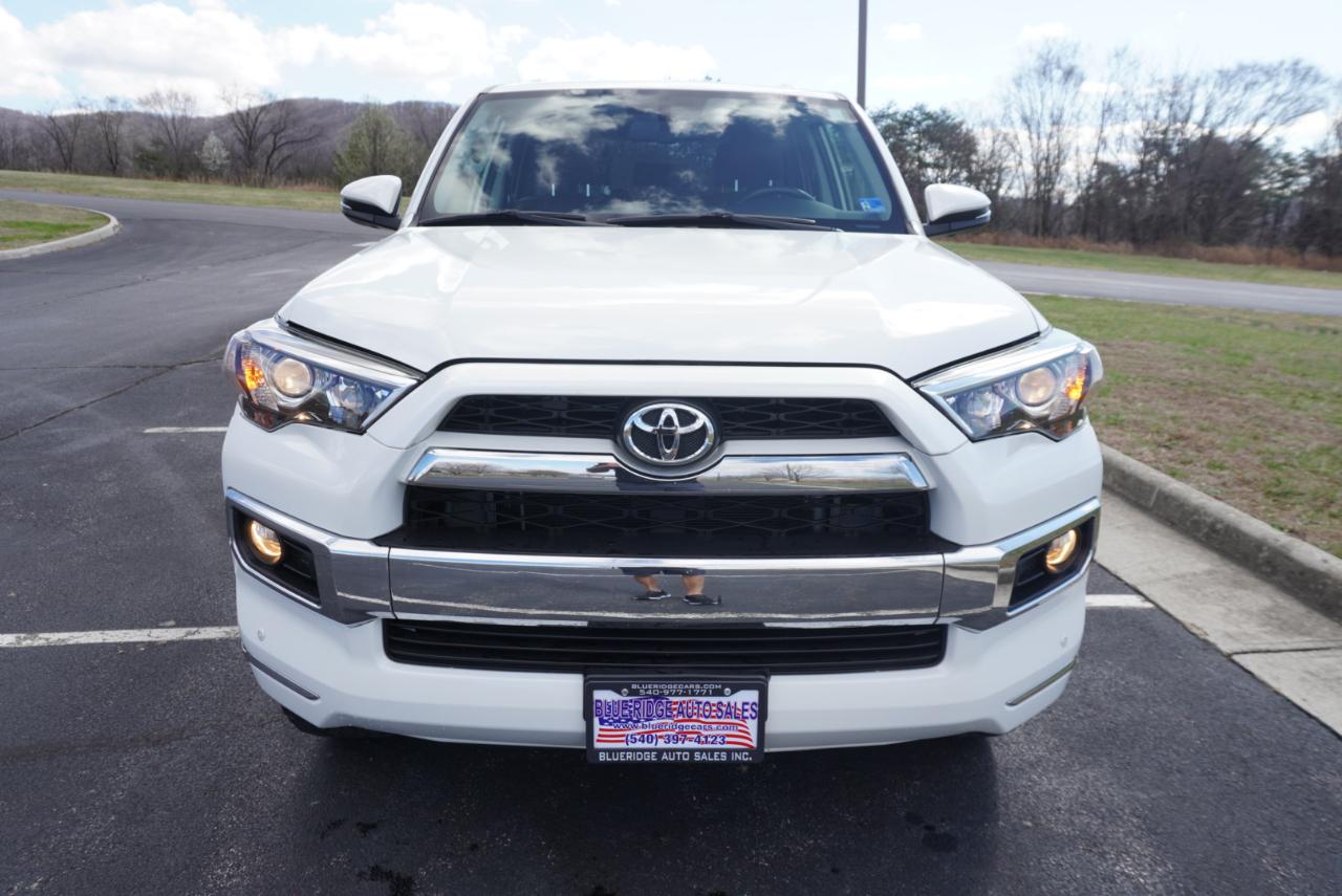 Toyota 4Runner Limited 4WD 2019