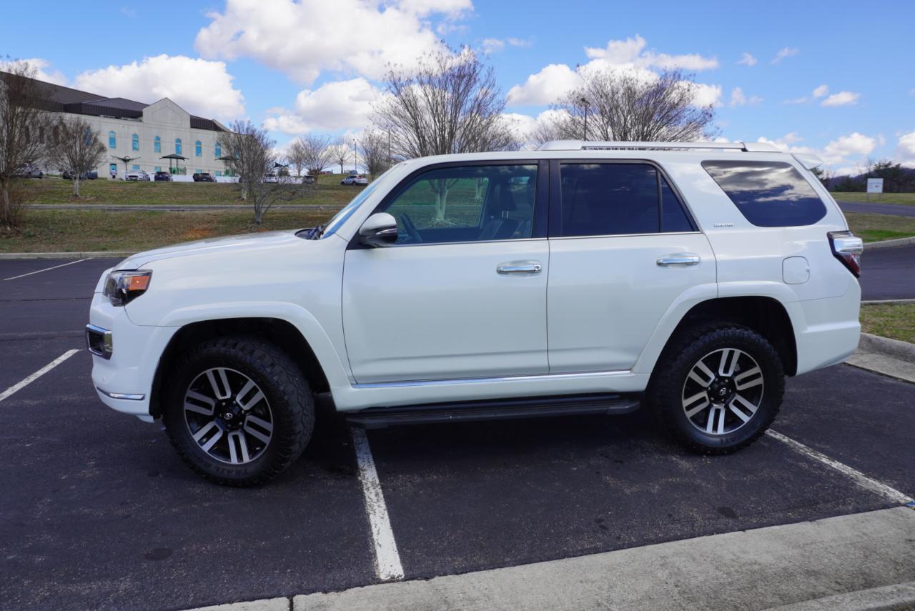 Toyota 4Runner Limited 4WD 2019