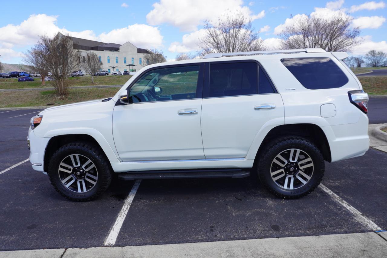 Toyota 4Runner Limited 4WD 2019