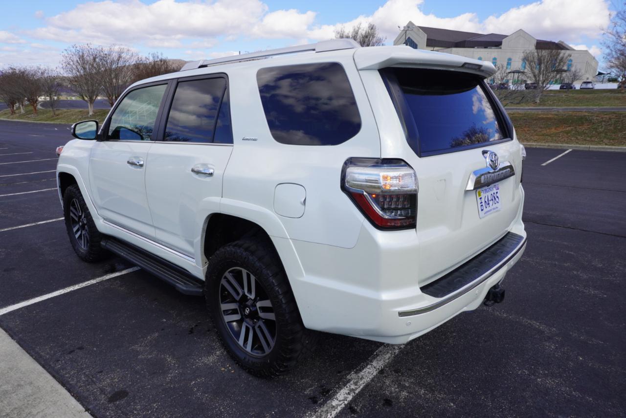 Toyota 4Runner Limited 4WD 2019