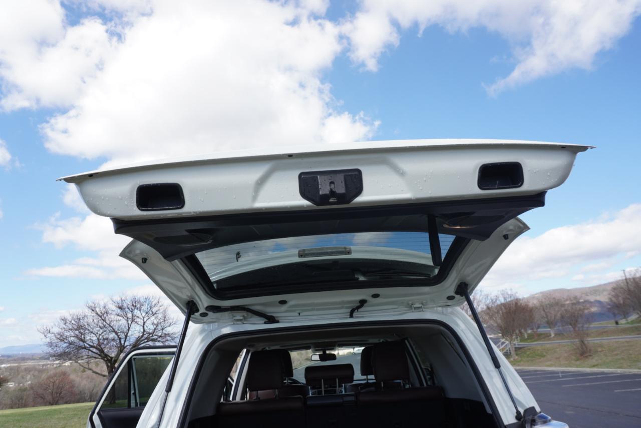 Toyota 4Runner Limited 4WD 2019