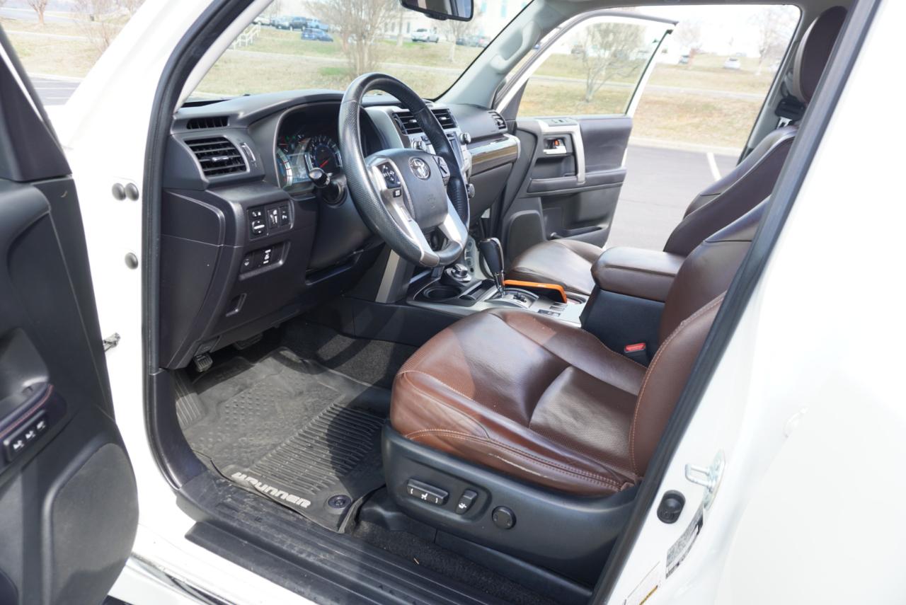 Toyota 4Runner Limited 4WD 2019