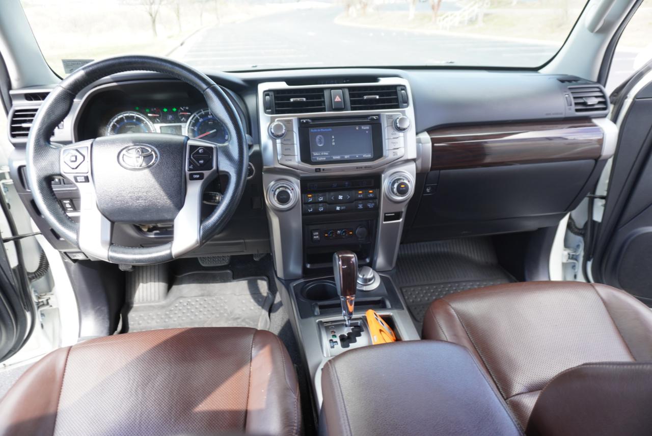 Toyota 4Runner Limited 4WD 2019