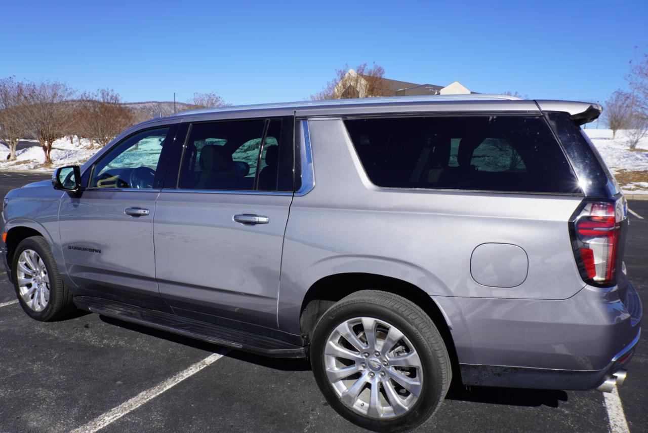 Chevrolet Suburban 4WD 4dr Premier 2023