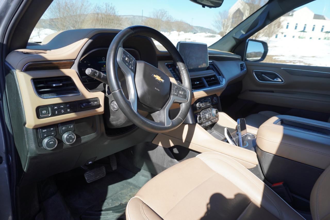 Chevrolet Suburban 4WD 4dr Premier 2023