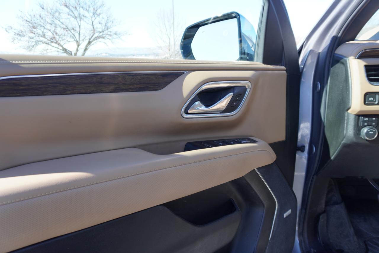 Chevrolet Suburban 4WD 4dr Premier 2023