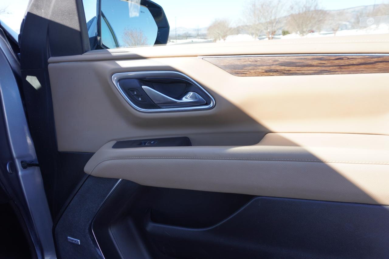 Chevrolet Suburban 4WD 4dr Premier 2023