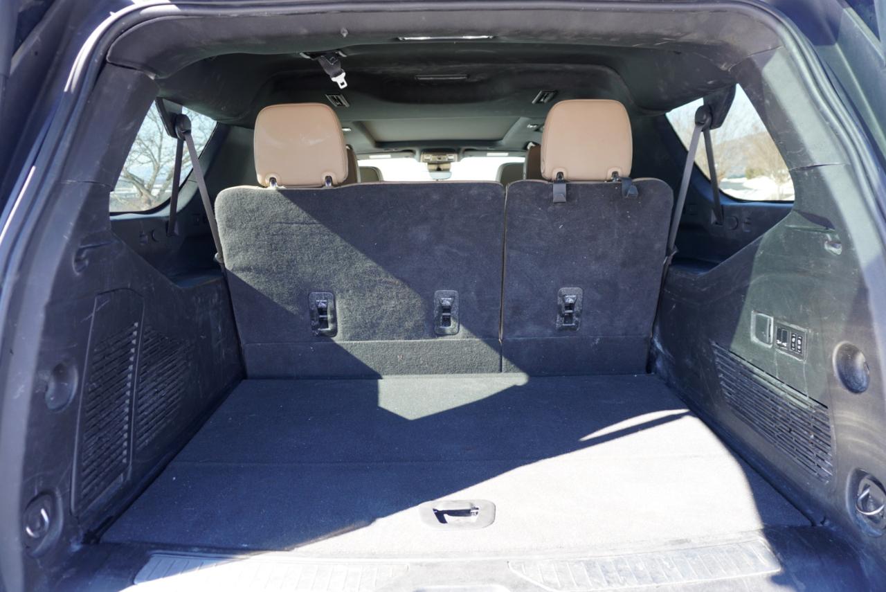 Chevrolet Suburban 4WD 4dr Premier 2023