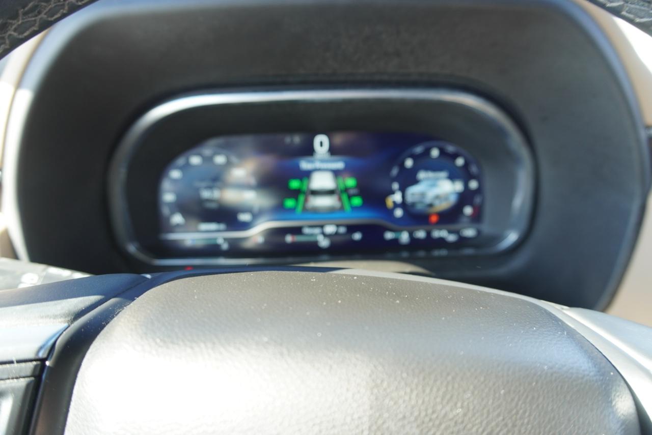 Chevrolet Suburban 4WD 4dr Premier 2023