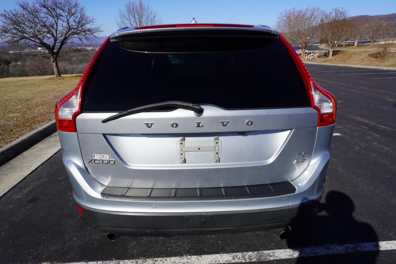 Volvo XC60 AWD 4dr 3.0T 2011