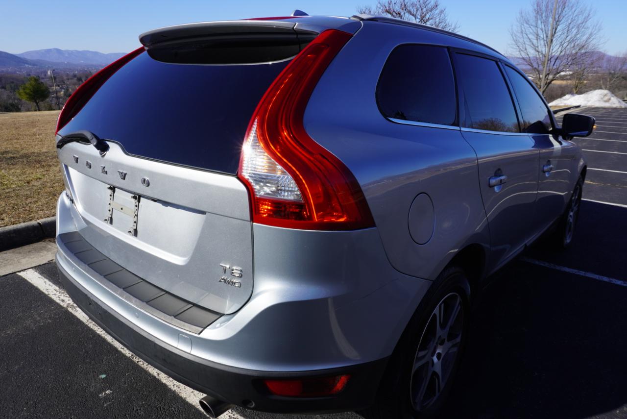 Volvo XC60 AWD 4dr 3.0T 2011