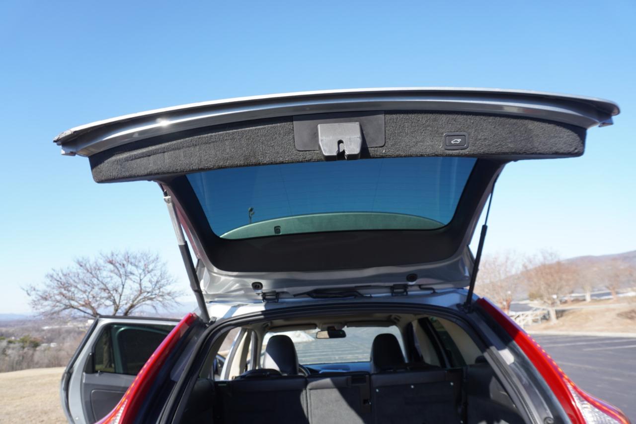 Volvo XC60 AWD 4dr 3.0T 2011