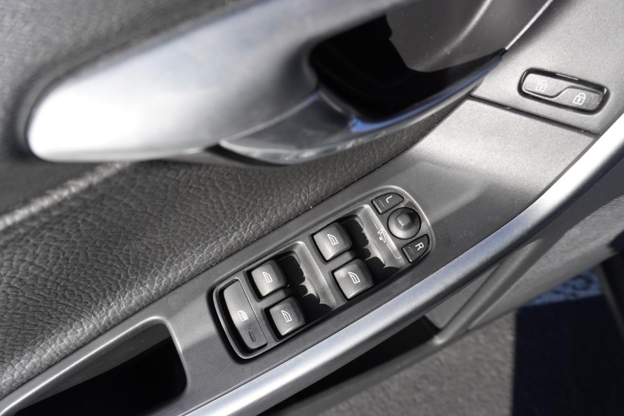 Volvo XC60 AWD 4dr 3.0T 2011