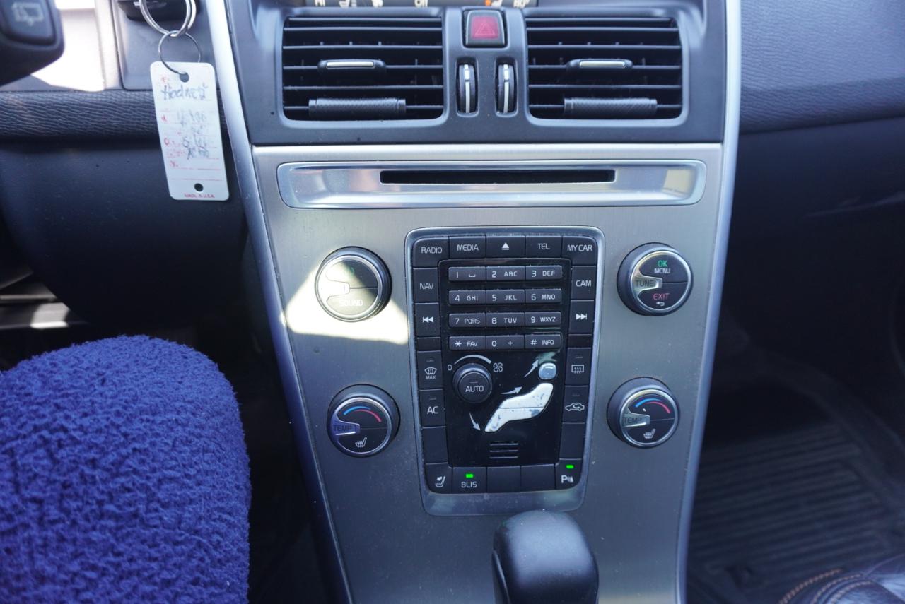 Volvo XC60 AWD 4dr 3.0T 2011