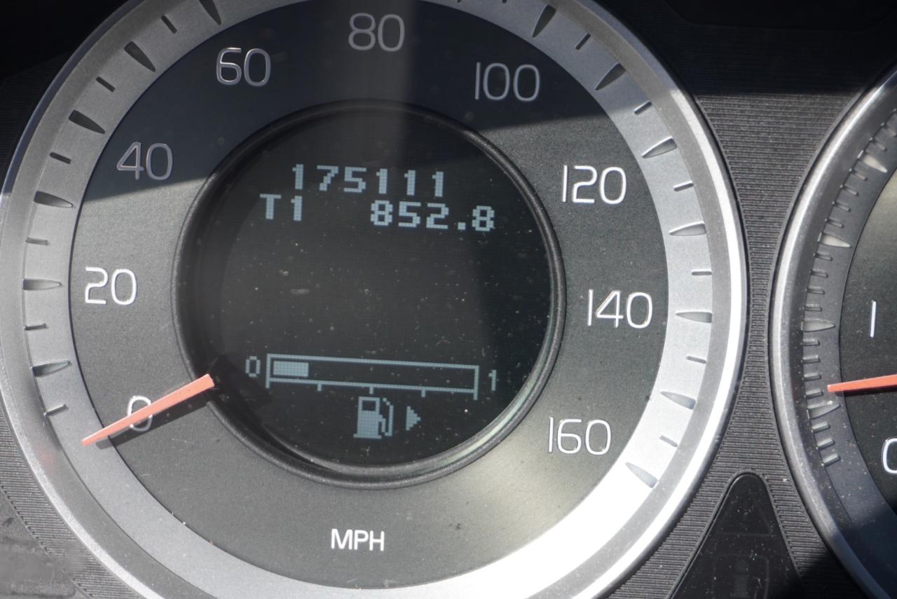 Volvo XC60 AWD 4dr 3.0T 2011