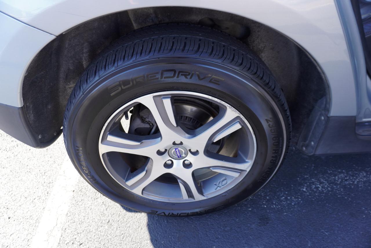 Volvo XC60 AWD 4dr 3.0T 2011