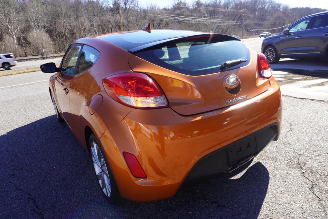 Hyundai Veloster 3dr Cpe Auto 2016