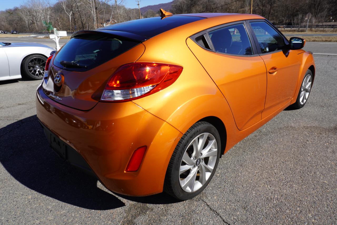 Hyundai Veloster 3dr Cpe Auto 2016