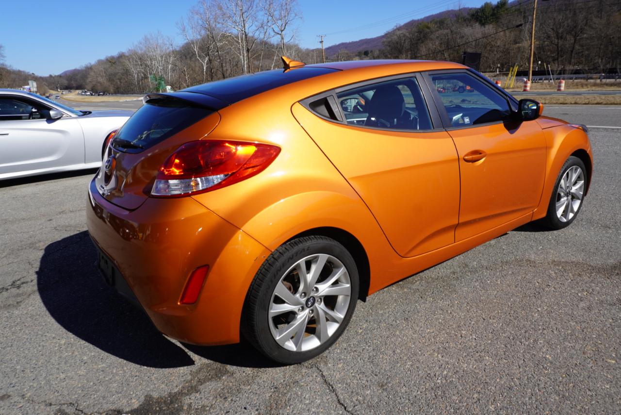 Hyundai Veloster 3dr Cpe Auto 2016