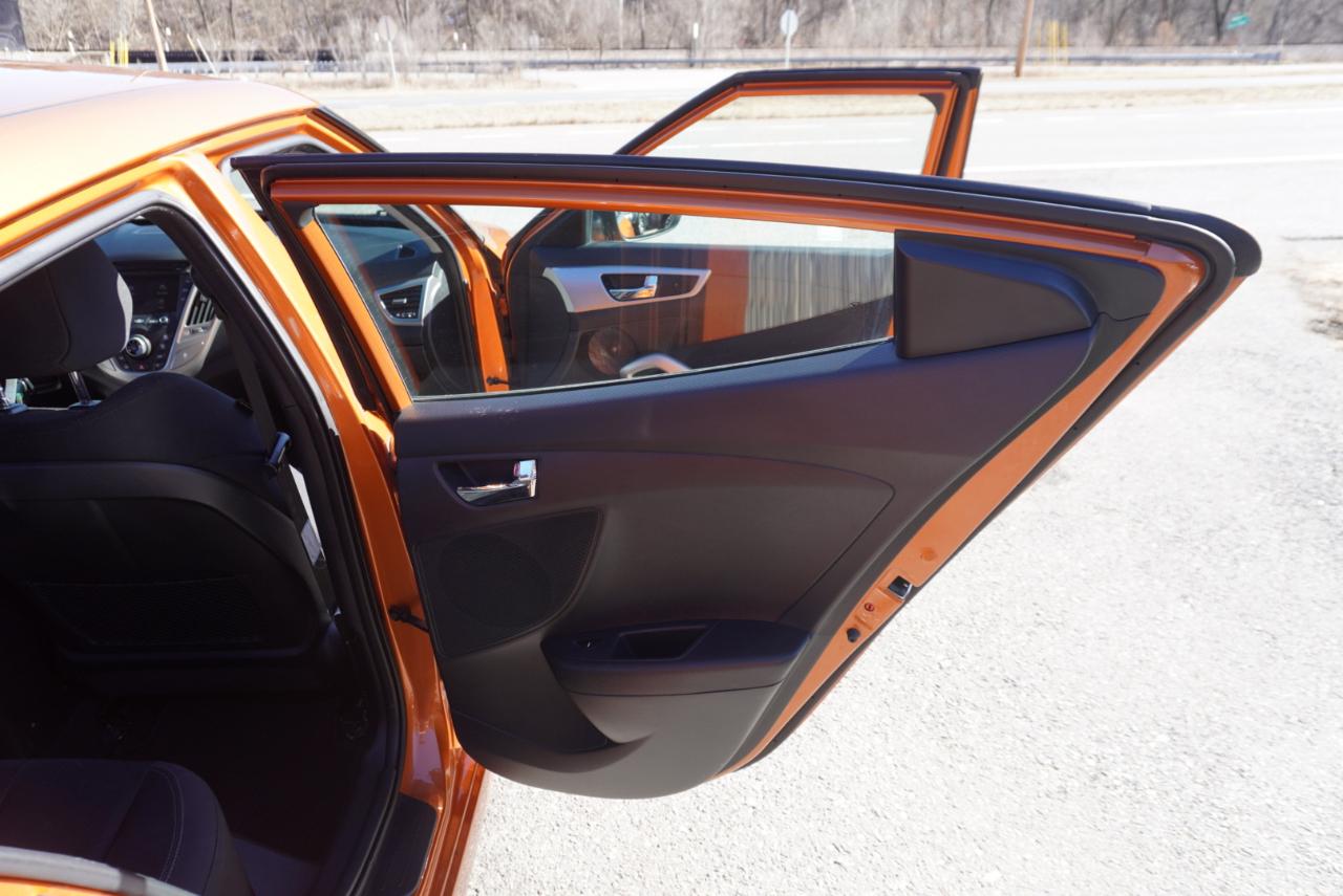 Hyundai Veloster 3dr Cpe Auto 2016