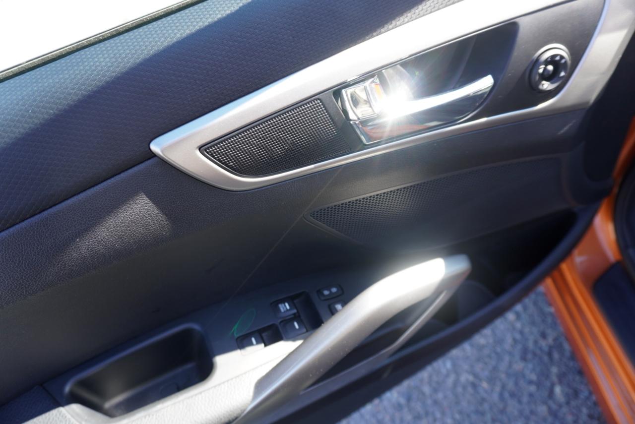 Hyundai Veloster 3dr Cpe Auto 2016