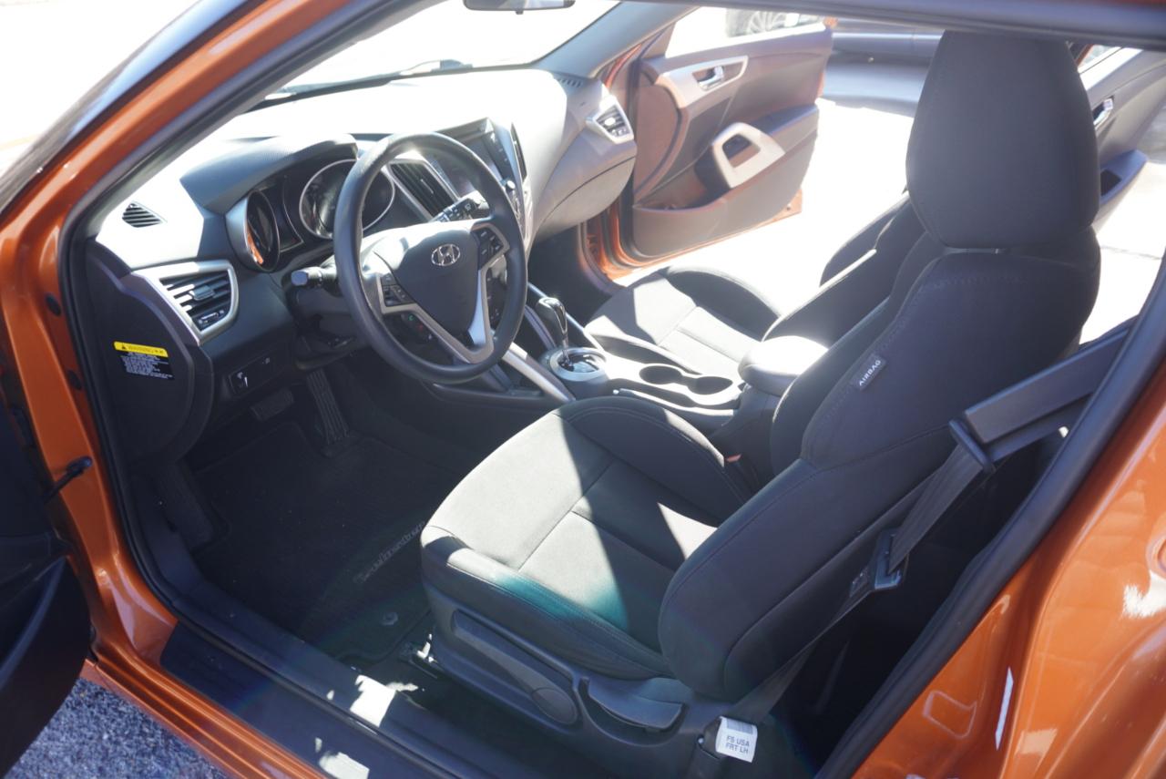 Hyundai Veloster 3dr Cpe Auto 2016