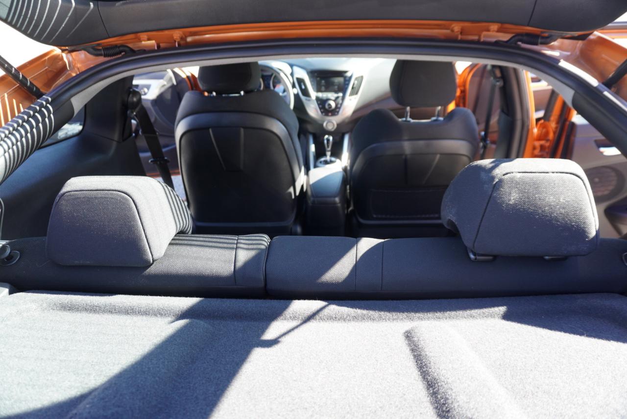 Hyundai Veloster 3dr Cpe Auto 2016