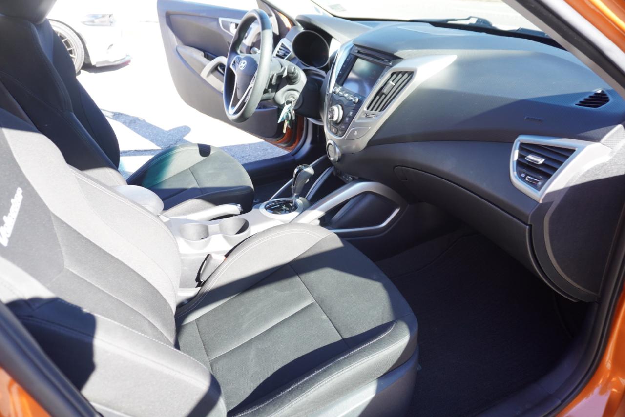 Hyundai Veloster 3dr Cpe Auto 2016