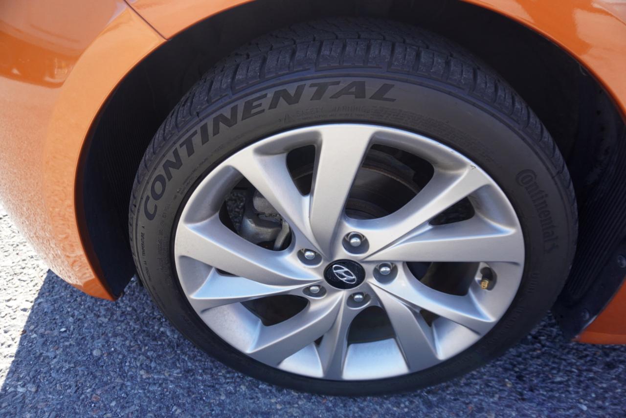 Hyundai Veloster 3dr Cpe Auto 2016