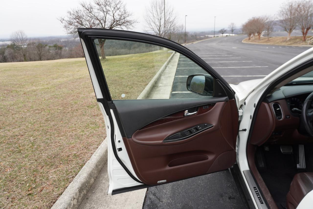 Infiniti QX50 AWD 2017