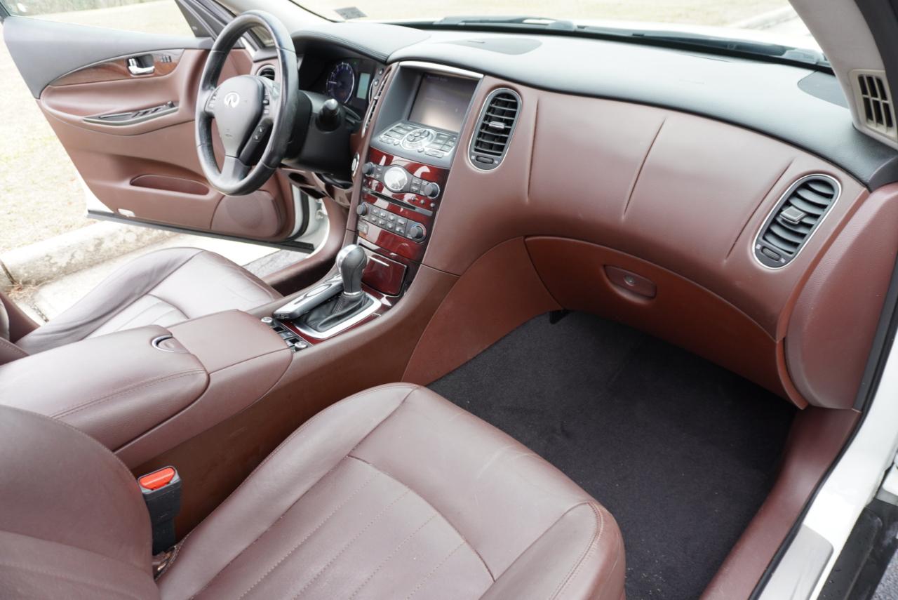 Infiniti QX50 AWD 2017