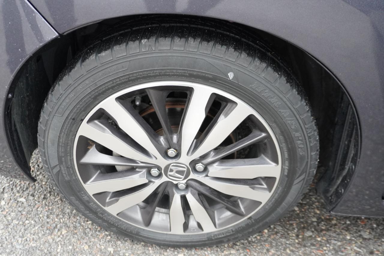 Honda Fit 5dr HB CVT EX-L w/Navi 2016