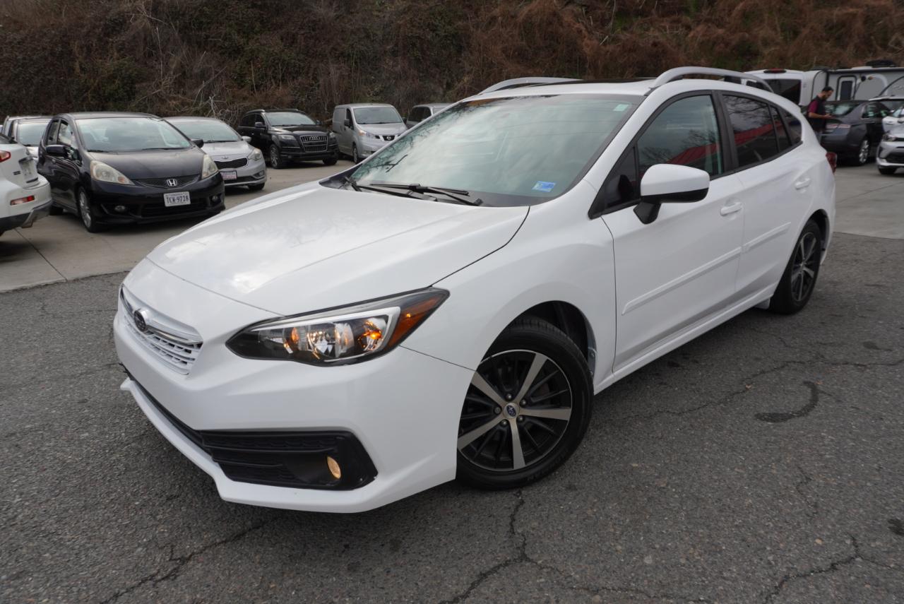 Subaru Impreza Premium 5-door CVT 2022