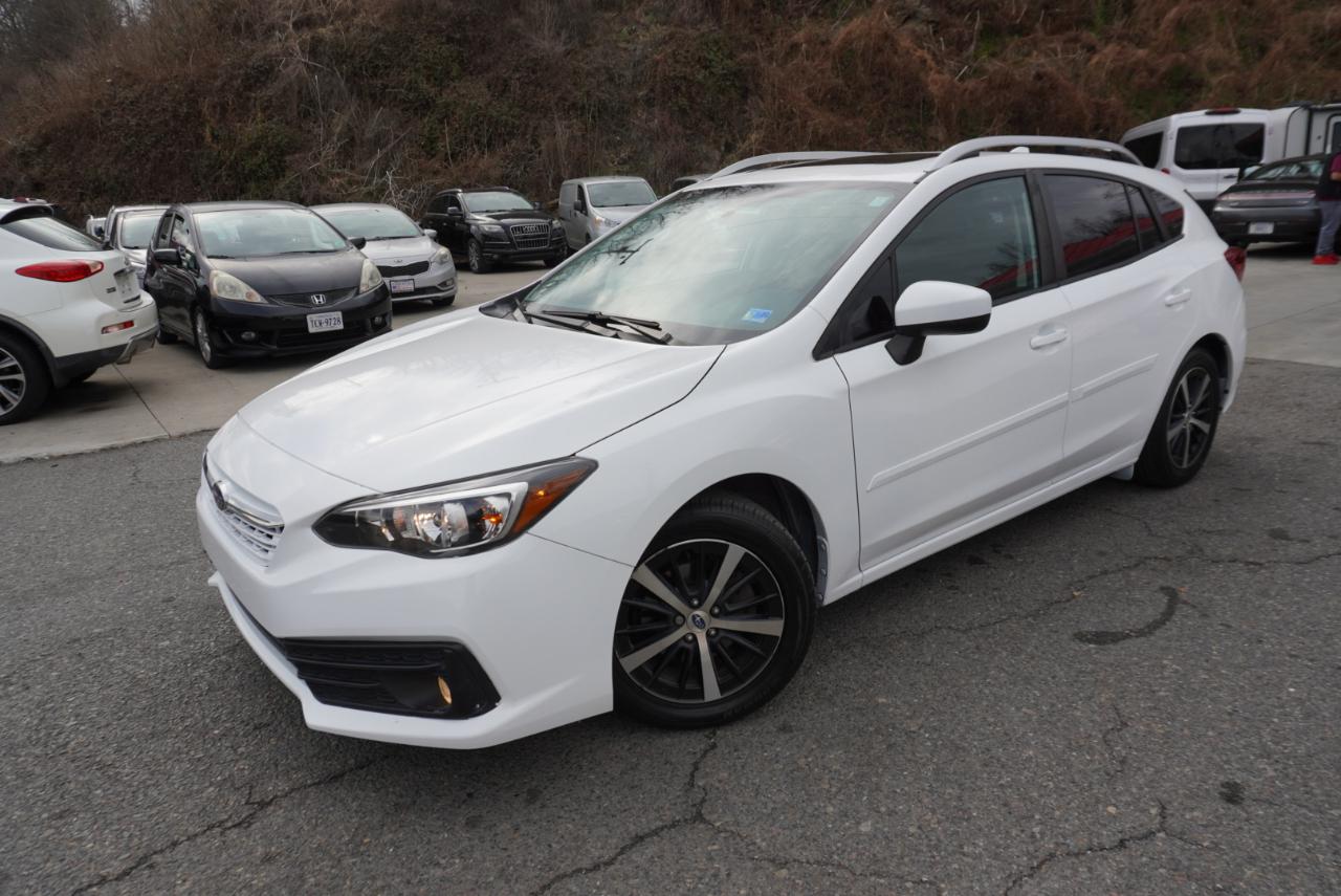 Subaru Impreza Premium 5-door CVT 2022