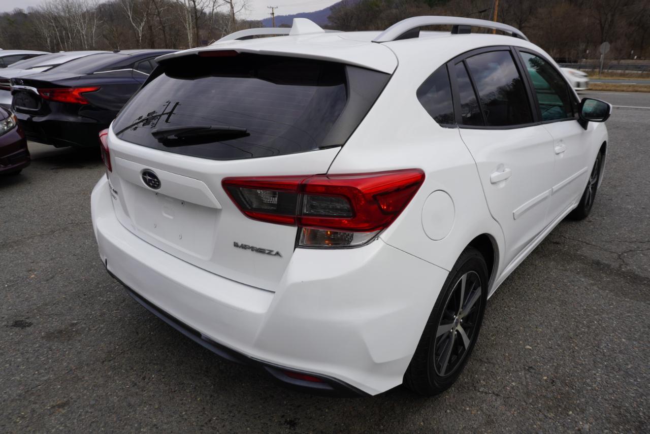 Subaru Impreza Premium 5-door CVT 2022