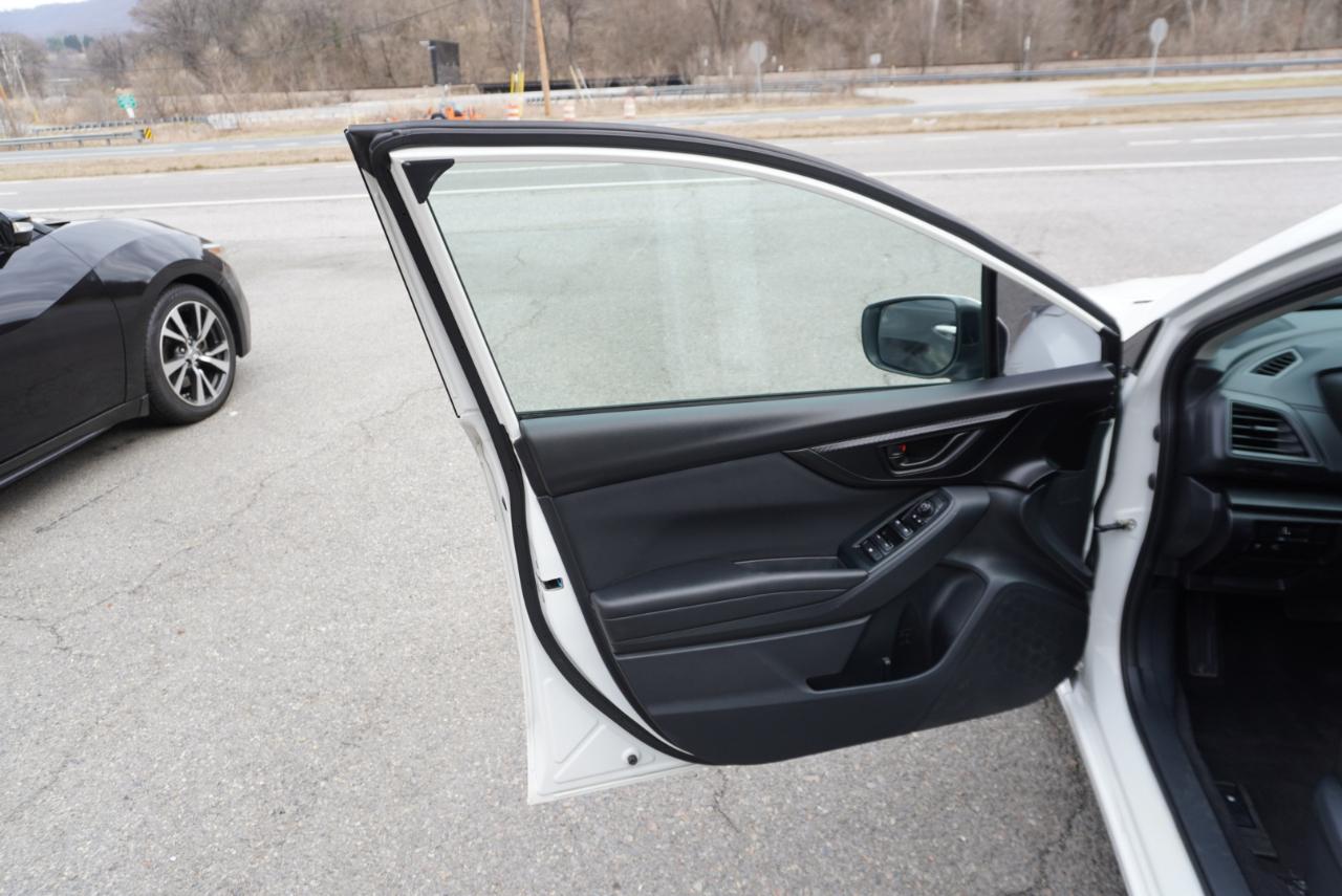 Subaru Impreza Premium 5-door CVT 2022