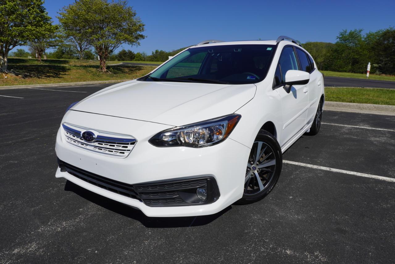 Subaru Impreza Premium 5-door CVT 2022