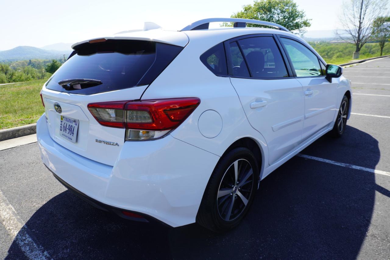 Subaru Impreza Premium 5-door CVT 2022