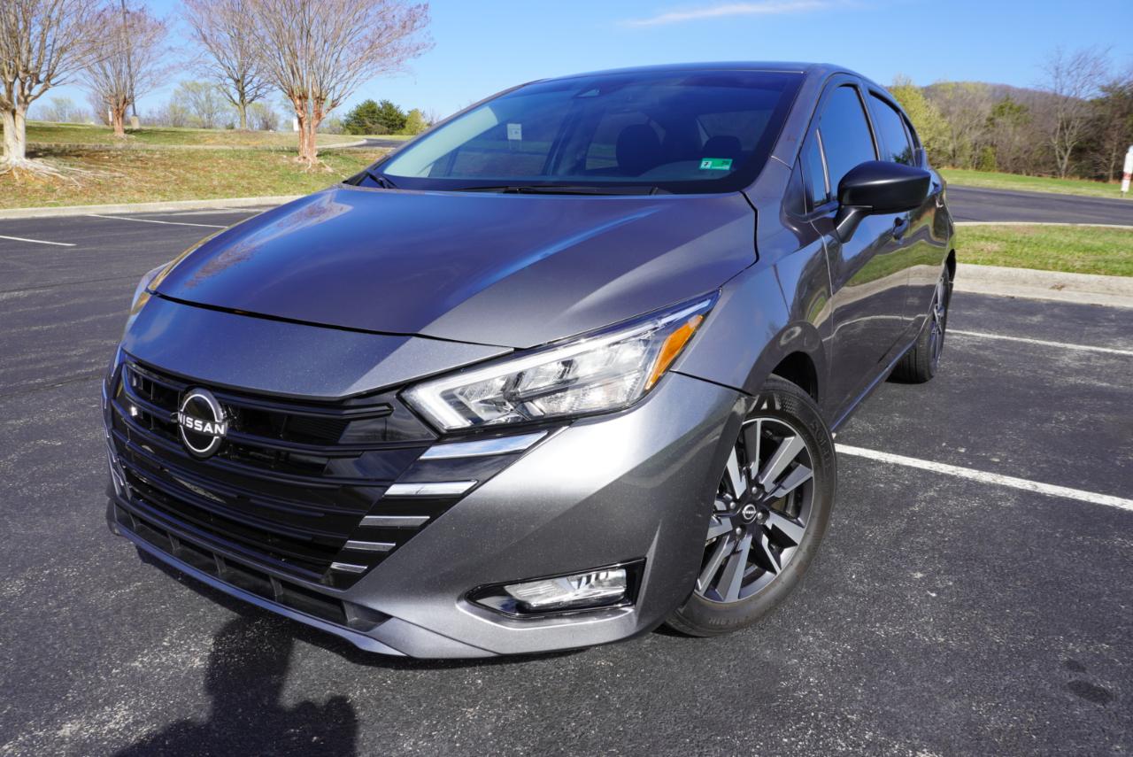 Nissan Versa S CVT 2025