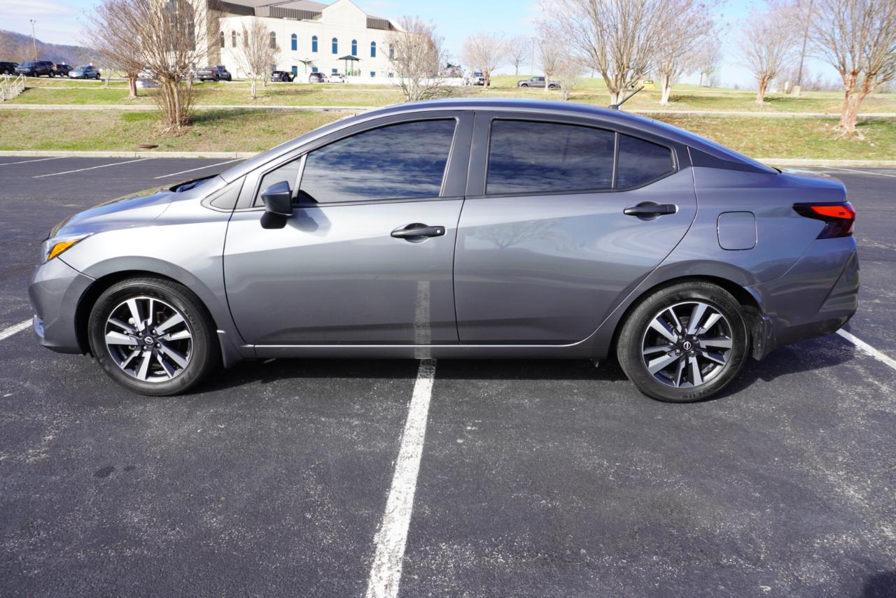 Nissan Versa S CVT 2025