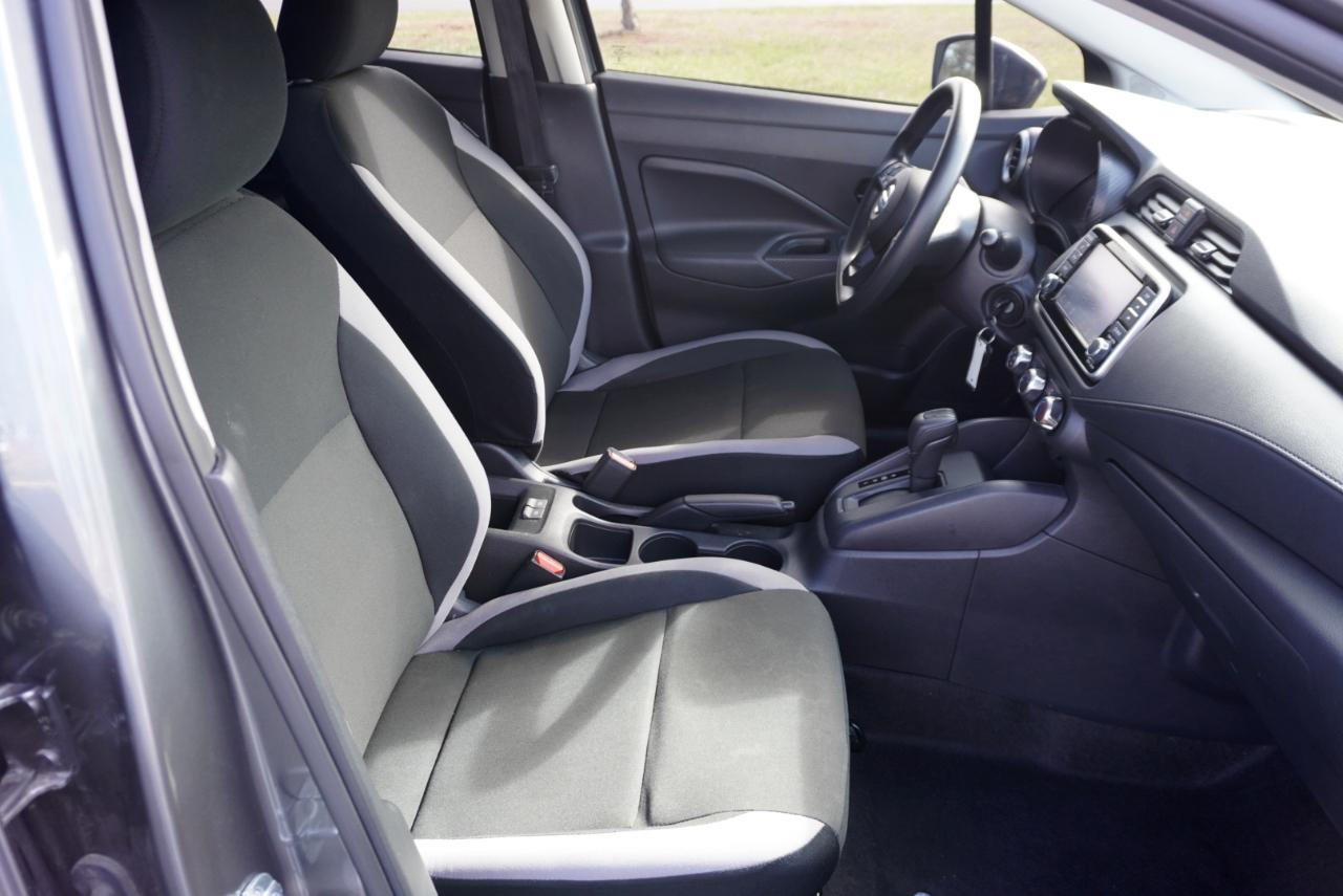 Nissan Versa S CVT 2025