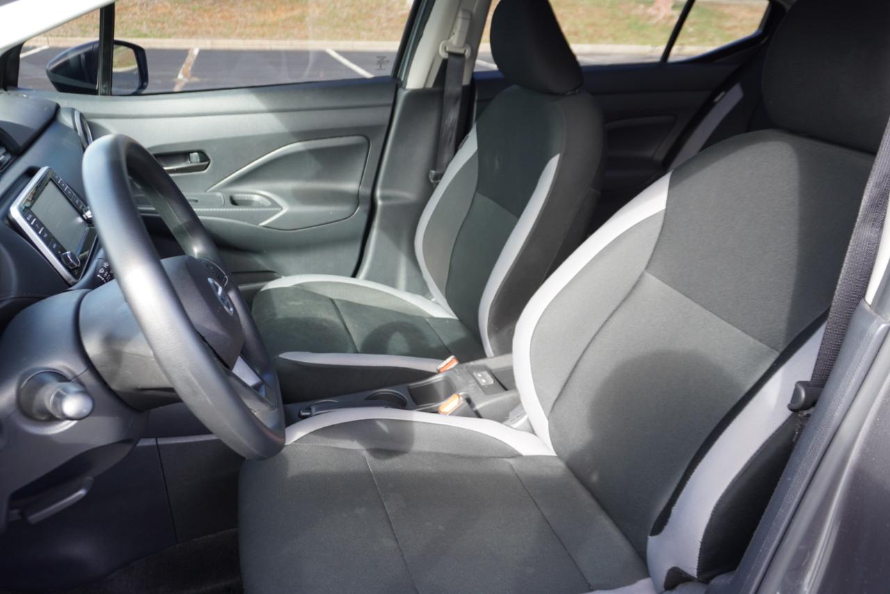 Nissan Versa S CVT 2025