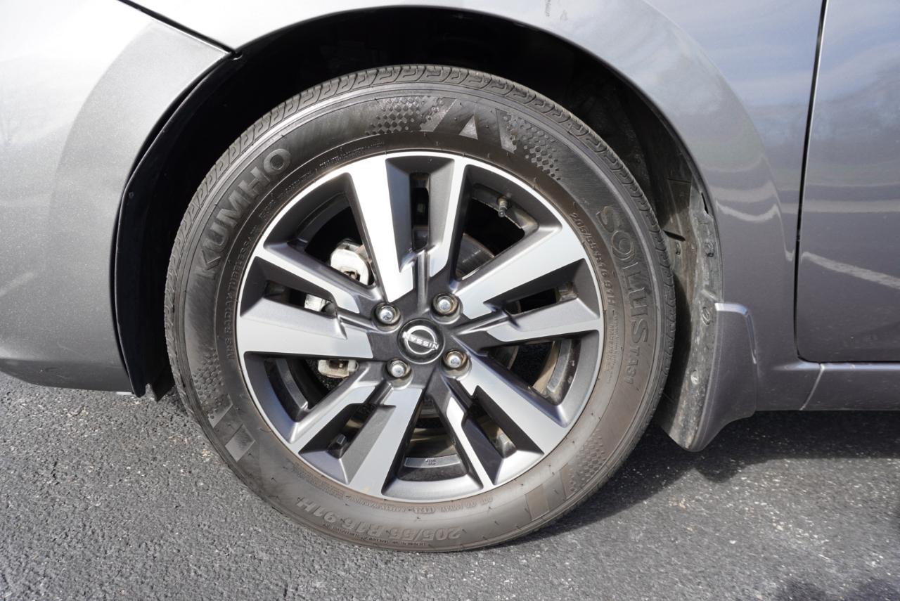 Nissan Versa S CVT 2025