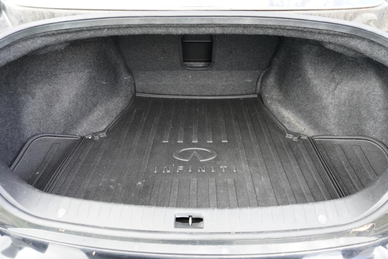 Infiniti Q50 3.0t LUXE RWD 2018