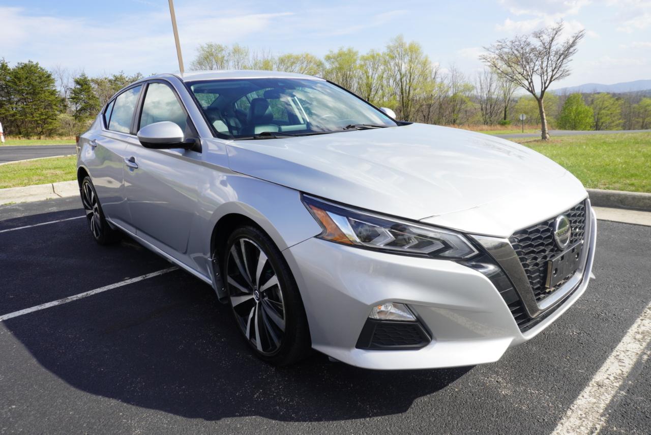 Nissan Altima 2.5 SR AWD Sedan 2020