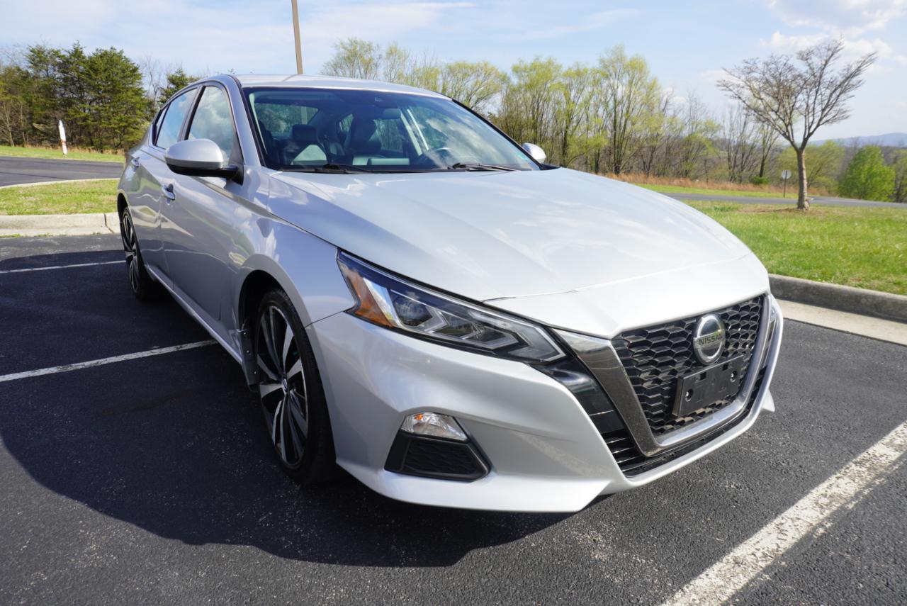 Nissan Altima 2.5 SR AWD Sedan 2020